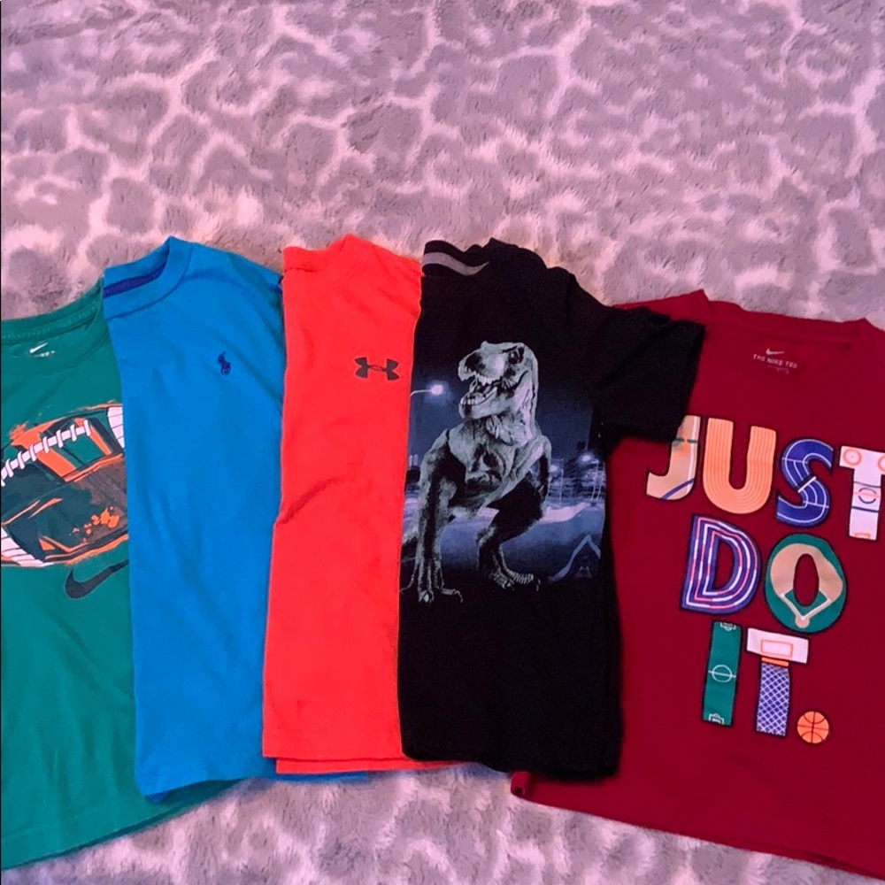Bundle of boys T-shirt’s size 6/7